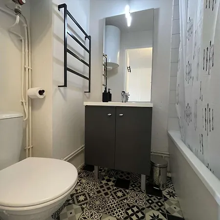 Apartment 2 Pieces, Acces Plage, Parking Prive, - Fr-1-229b-111 Narbonne
