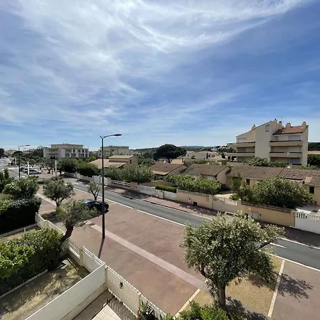 Apartment 2 Pieces, Acces Plage, Parking Prive, - Fr-1-229b-111